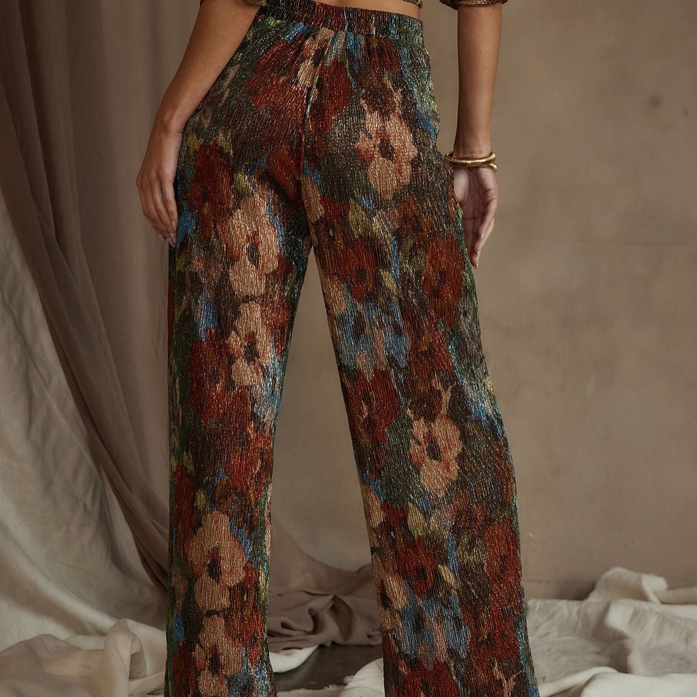 12th Tribe Kaia Multicolor Metallic Floral Pant Size L